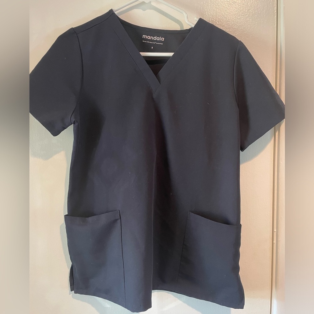 Mandala Ladies Scrub Top. Black